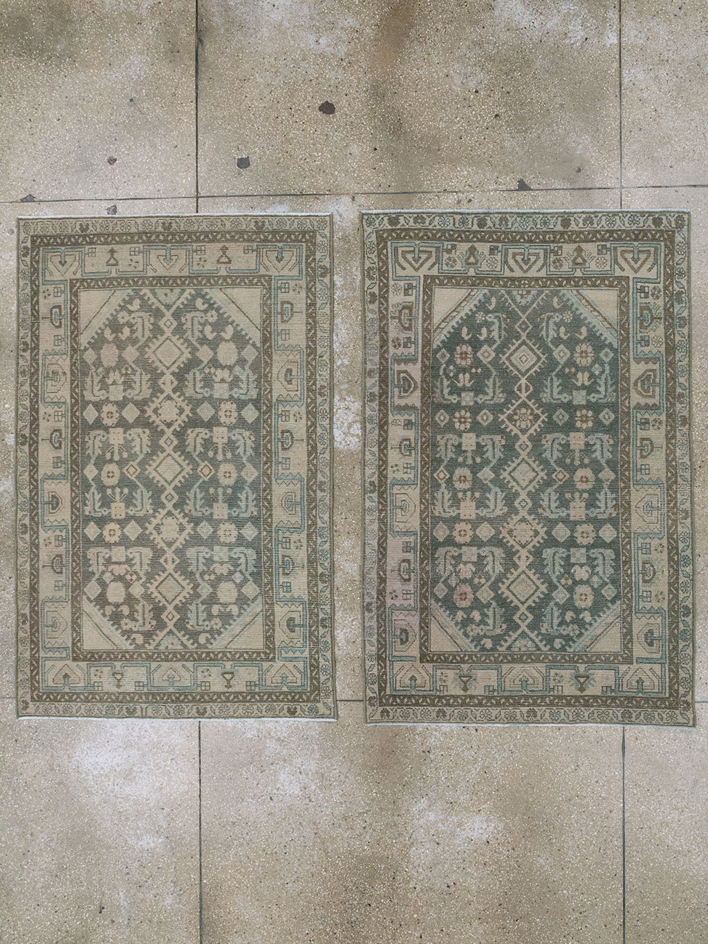 Vintage Persian Malayer Throw Rug (Pair: 2 of 2), No.31984 - Gss