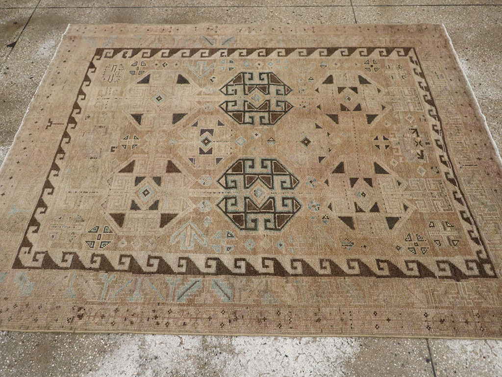 Vintage Persian Lori Accent Rug, No.31995 - Gss