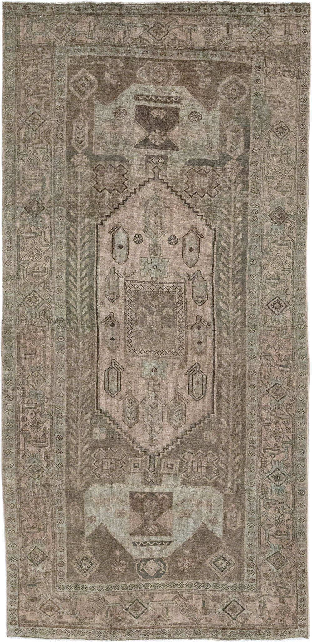 Antique Persian Kurdish Small Gallery Rug, No.31997 - Gss