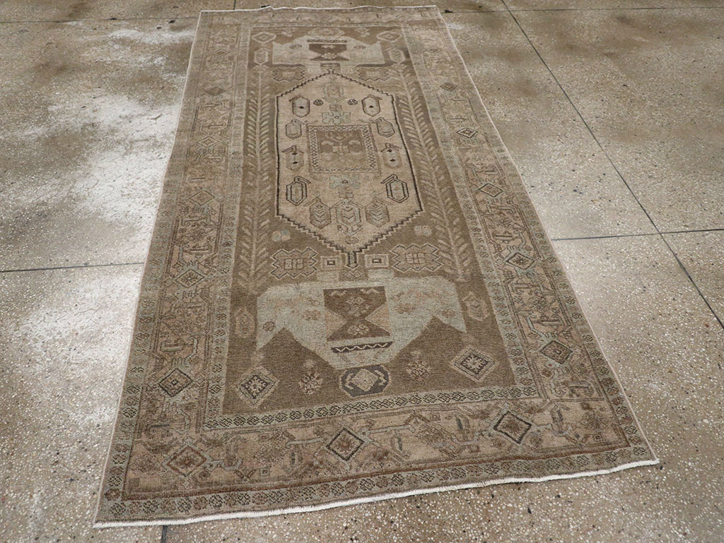 Antique Persian Kurdish Small Gallery Rug, No.31997 - Gss