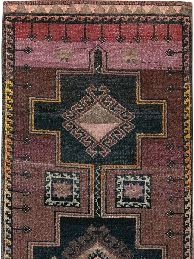 Vintage Turkish Anatolian Long Runner, No.32004 - Gss
