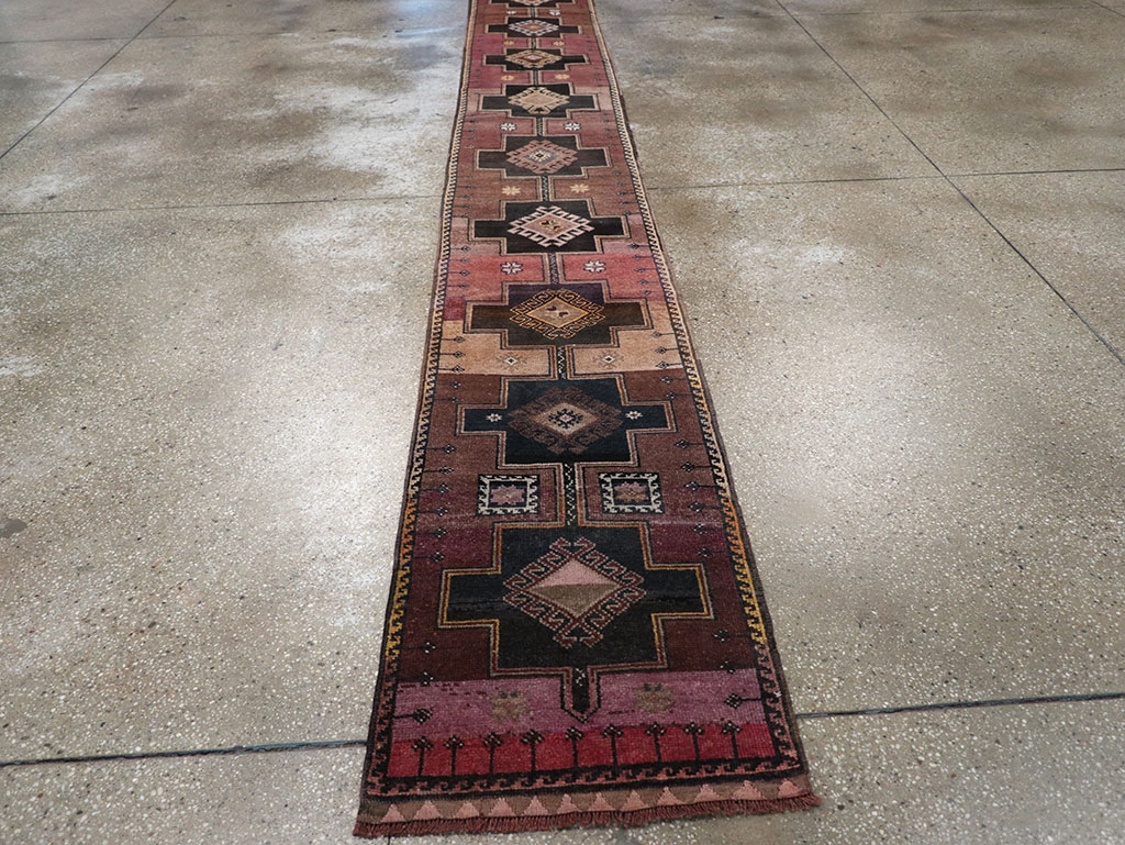 Vintage Turkish Anatolian Long Runner, No.32004 - Gss