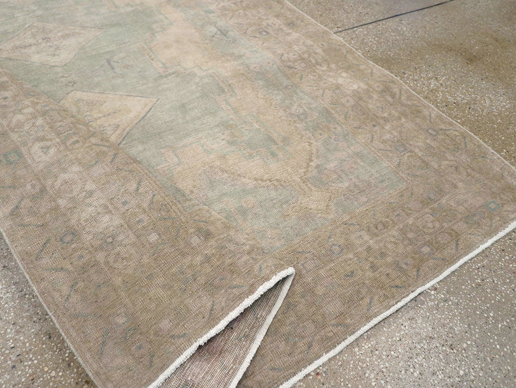 Vintage Persian Afshar Accent Rug, No.32025 - Gss