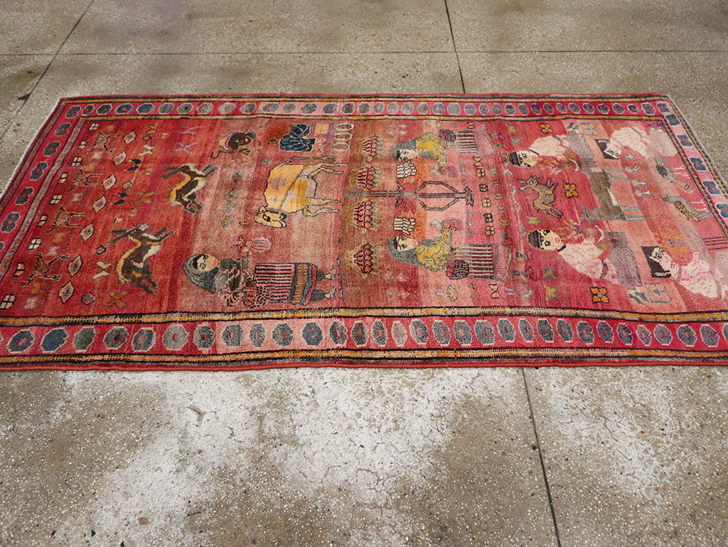 Vintage Persian Lori Pictorial Rug, No.32031 - Gss