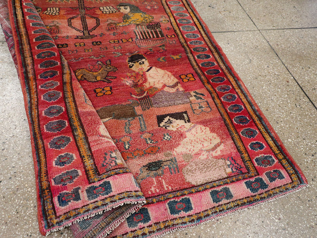 Vintage Persian Lori Pictorial Rug, No.32031 - Gss