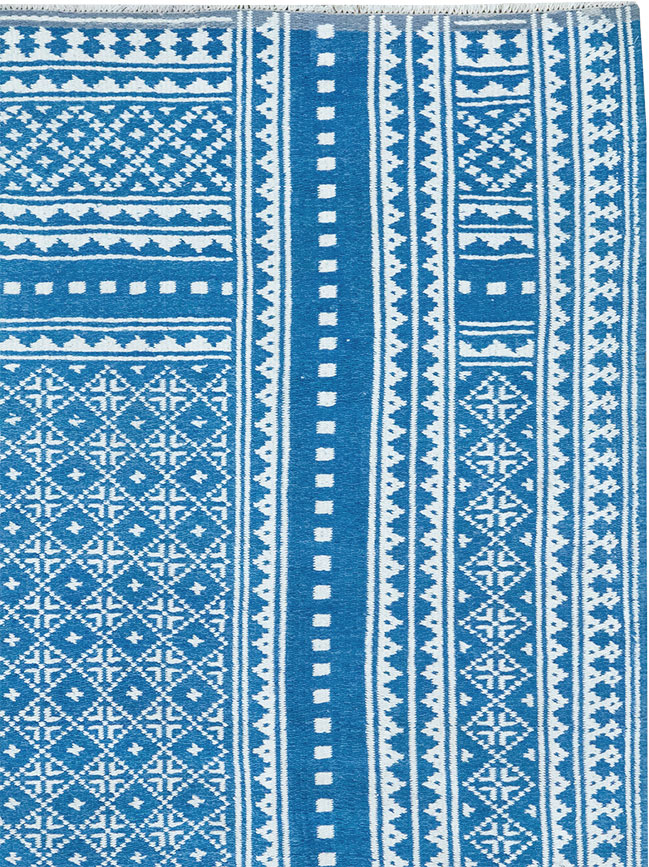 Vintage Persian Flatweave Kilim Accent Rug, No.32078 - Gss