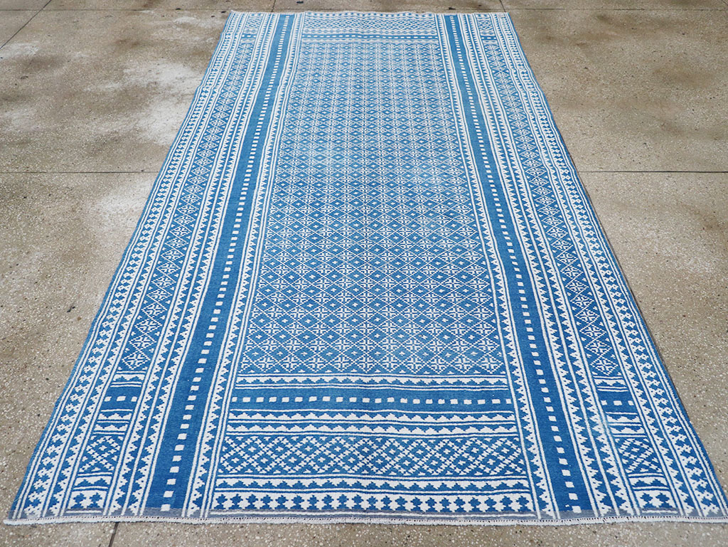 Vintage Persian Flatweave Kilim Accent Rug, No.32078 - Gss