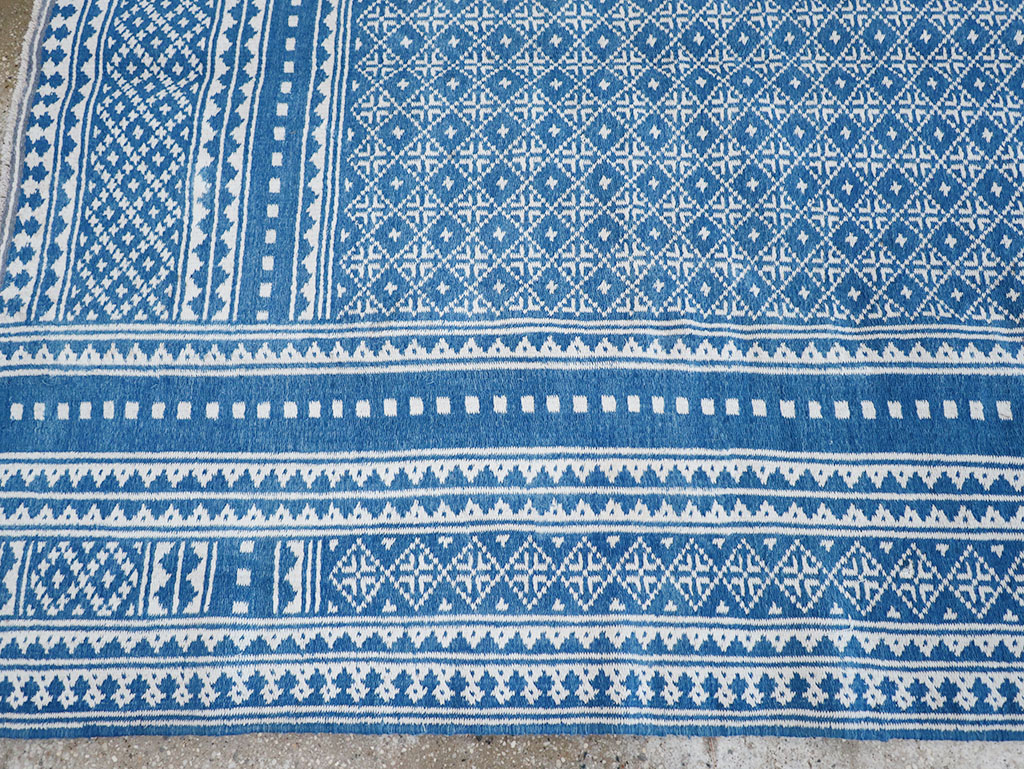 Vintage Persian Flatweave Kilim Accent Rug, No.32078 - Gss