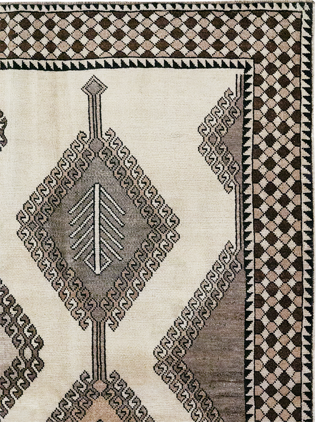 Vintage Persian Gabbeh Accent Rug (Pair: 1 of 2), No.32088 - Gss