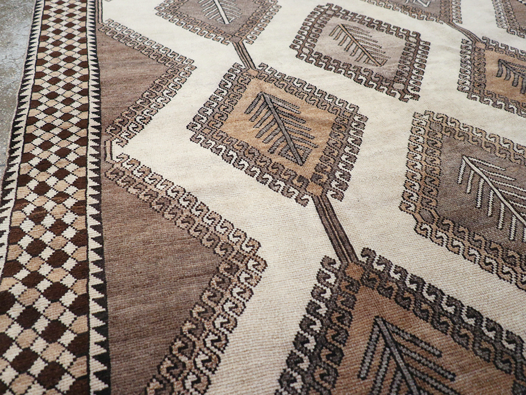 Vintage Persian Gabbeh Accent Rug (Pair: 1 of 2), No.32088 - Gss