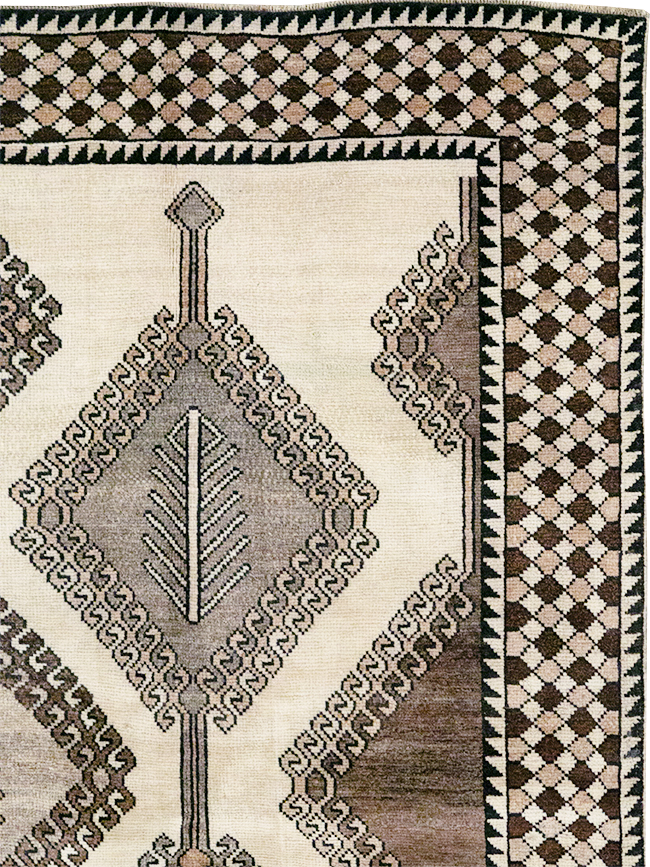 Vintage Persian Gabbeh Accent Rug (Pair: 2 of 2), No.32089 - Gss