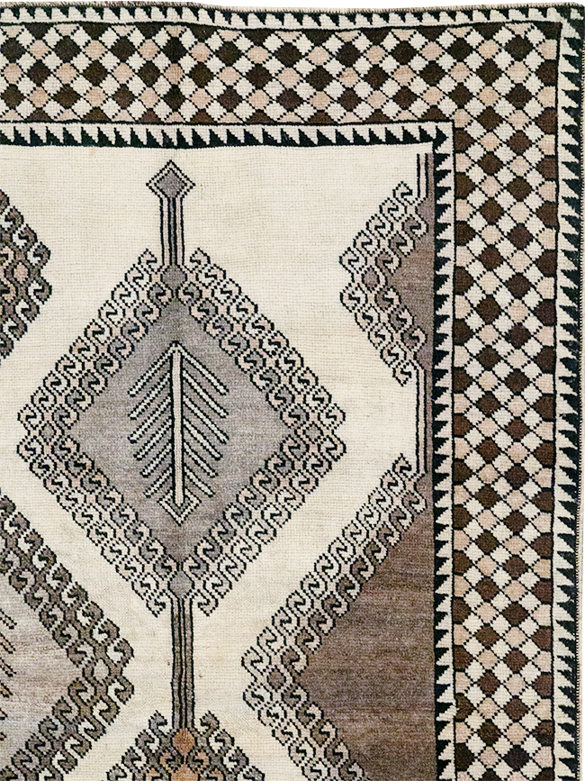 Vintage Persian Gabbeh Accent Rug (Pair: 2 of 2), No.32089 - Gss