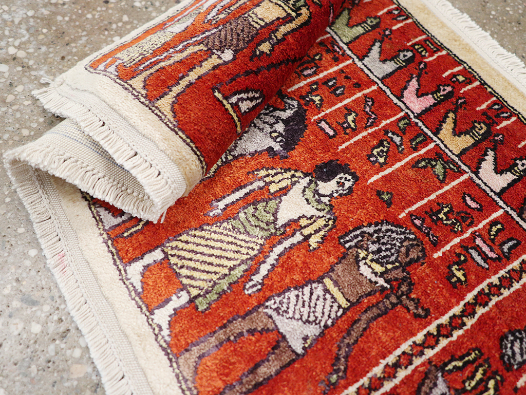 Vintage Persian Quom Pictorial Throw Rug, No.32102 - Gss