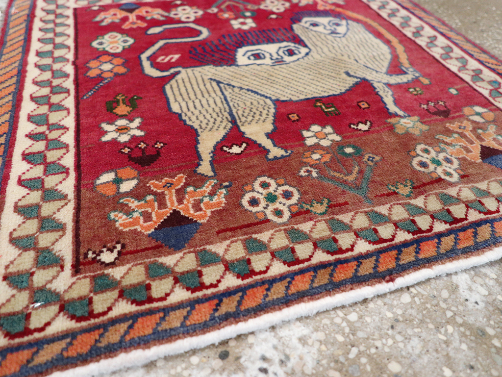 Vintage Persian Shiraz Pictorial Throw Rug, No.32107 - Gss