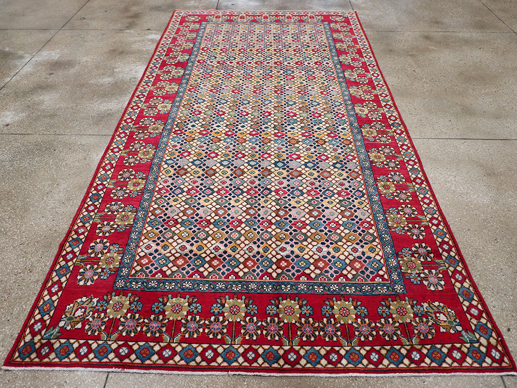 Vintage Persian Mahal Gallery Rug, No.32117 - Gss