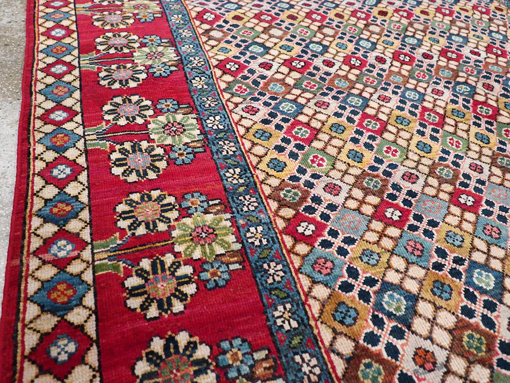 Vintage Persian Mahal Gallery Rug, No.32117 - Gss