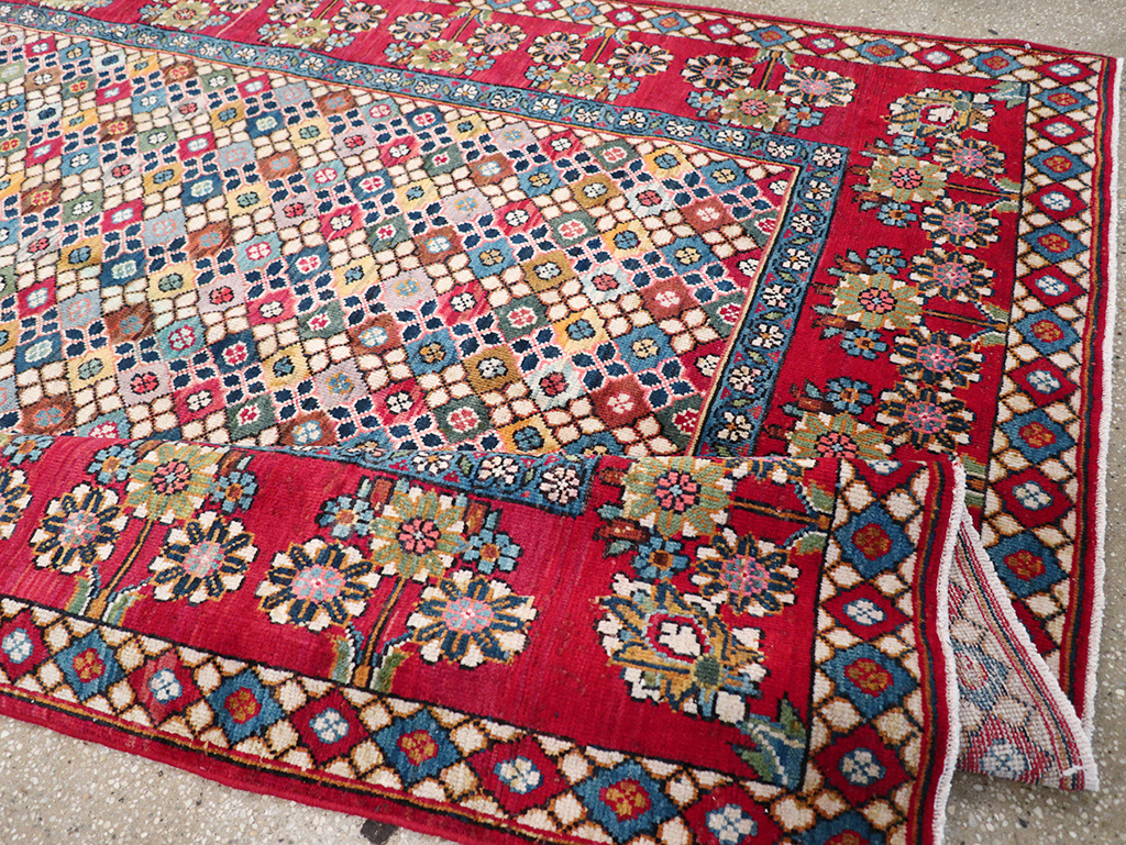Vintage Persian Mahal Gallery Rug, No.32117 - Gss