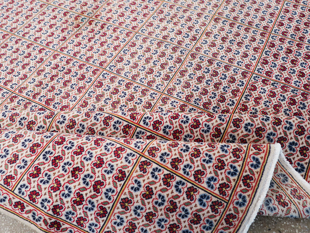 Vintage Persian Kashan Room Size Carpet, No.32118 - Gss