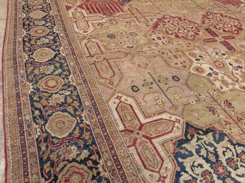Antique Persian Lavar Kerman Room Size Carpet, No.32142 - Gss