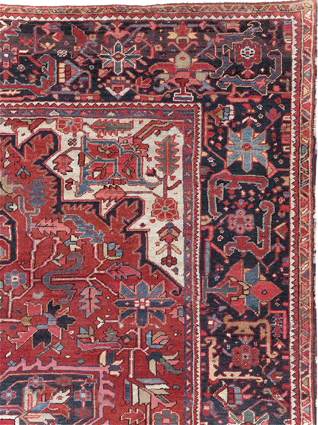 Vintage Persian Heriz Room Size Carpet, No.32143 - Gss