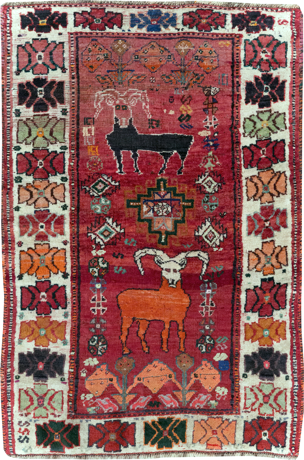 Vintage Persian Tabriz Pictorial Rug, No.32146 - Gss