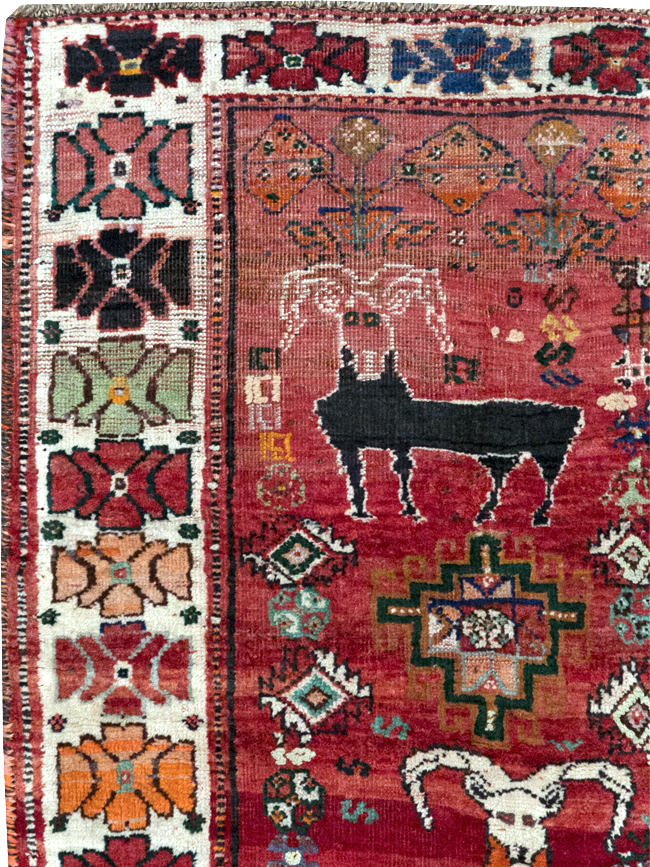 Vintage Persian Tabriz Pictorial Rug, No.32146 - Gss