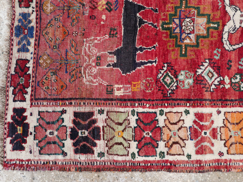 Vintage Persian Tabriz Pictorial Rug, No.32146 - Gss