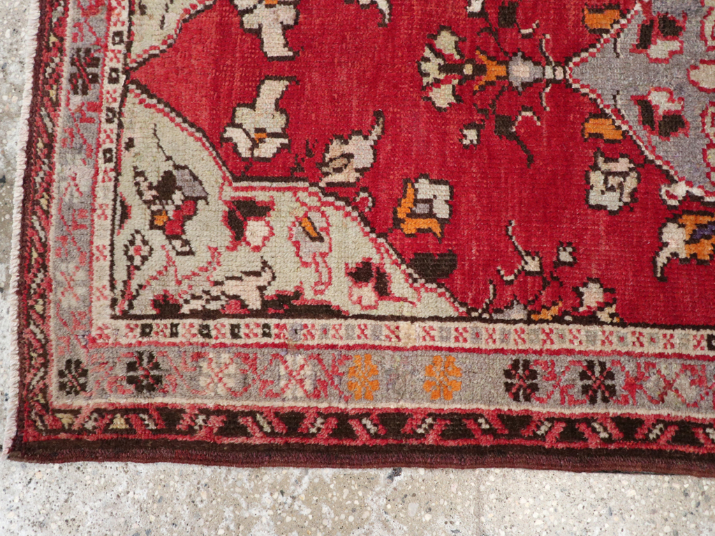 Vintage Turkish Anatolian Throw Rug, No.32147 - Gss