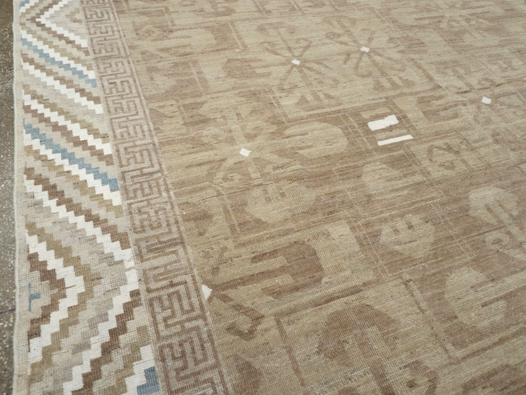 Modern East Turkestan Khotan Room Size Carpet, No.32168 - Gss