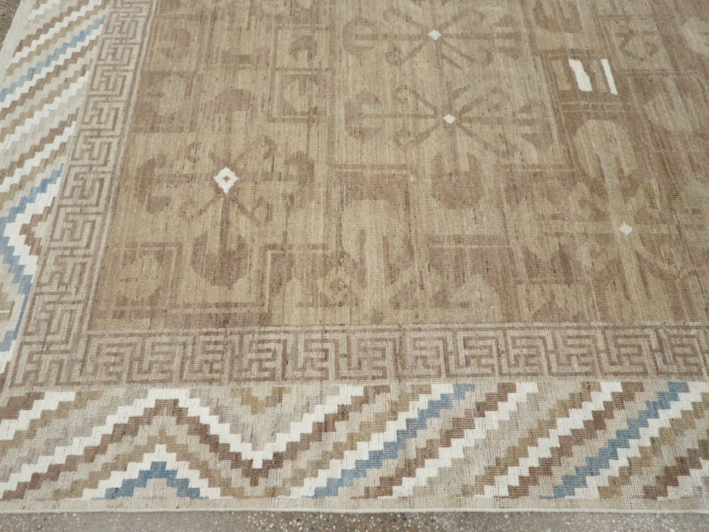 Modern East Turkestan Khotan Room Size Carpet, No.32168 - Gss