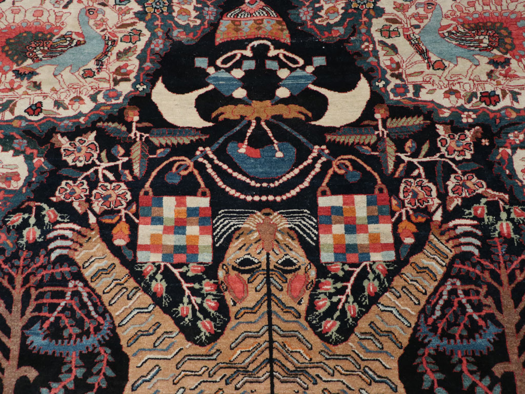 Antique Persian Sarouk Fereghan Pictorial Accent rug, No.32173 - Gss