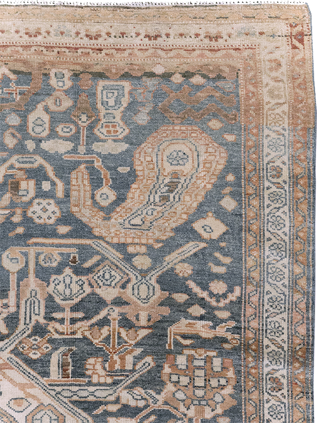 Antique Persian Bakhtiari Gallery Carpet, No.32184 - Gss