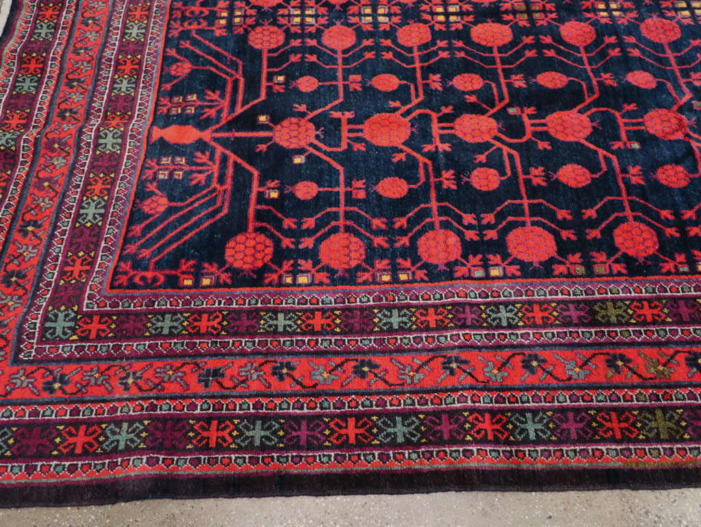 Antique East Turkestan Khotan Long and Narrow Gallery Carpet, No.32195 - Gss