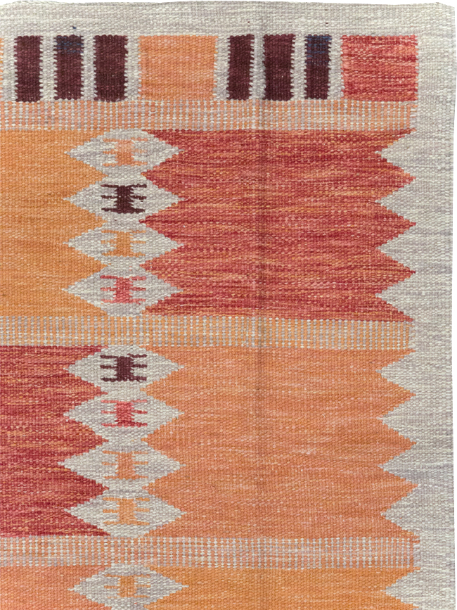 Swedish Inspired Contemporary Turkish Flatweave Accent Rug, No.32201 - Gss
