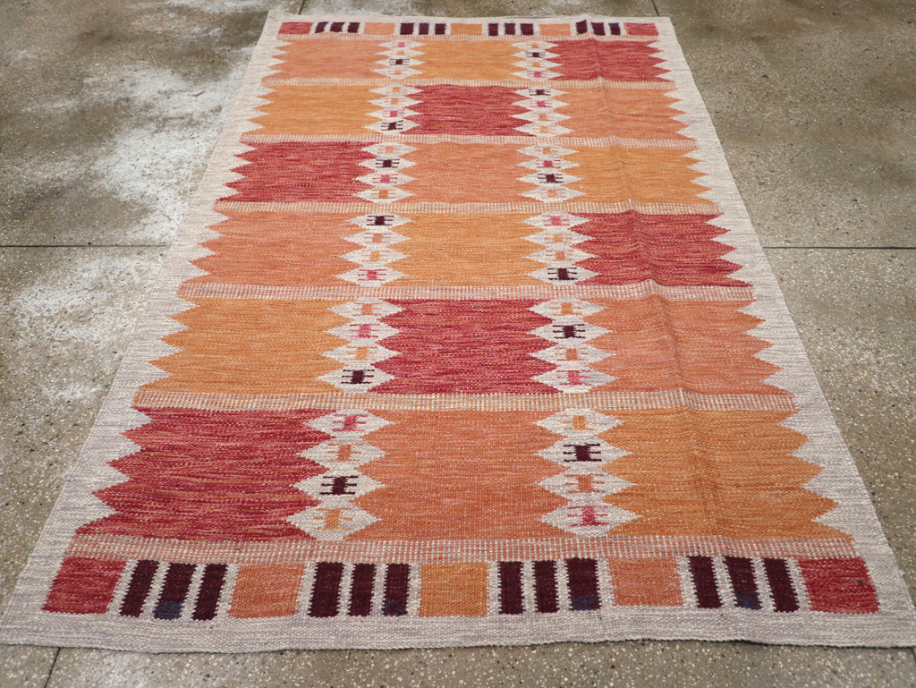 Swedish Inspired Contemporary Turkish Flatweave Accent Rug, No.32201 - Gss