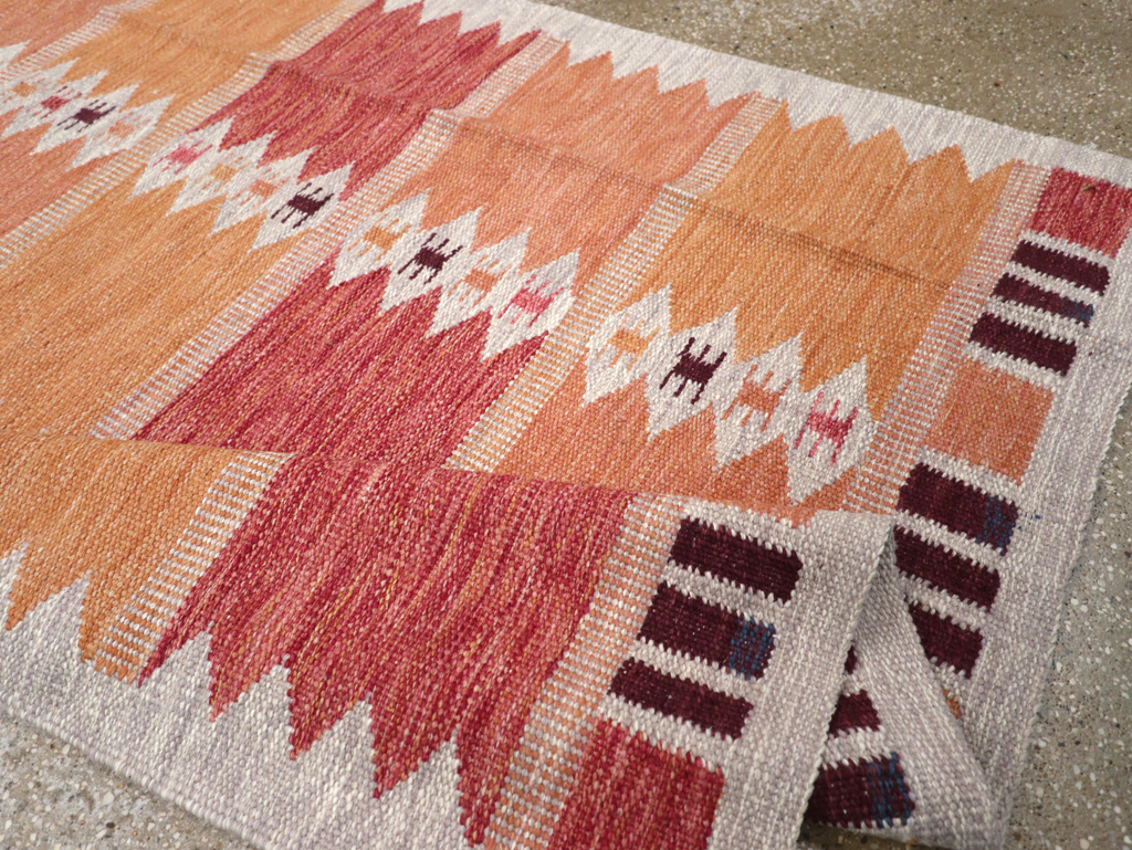 Swedish Inspired Contemporary Turkish Flatweave Accent Rug, No.32201 - Gss