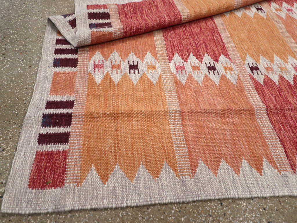 Swedish Inspired Contemporary Turkish Flatweave Accent Rug, No.32201 - Gss