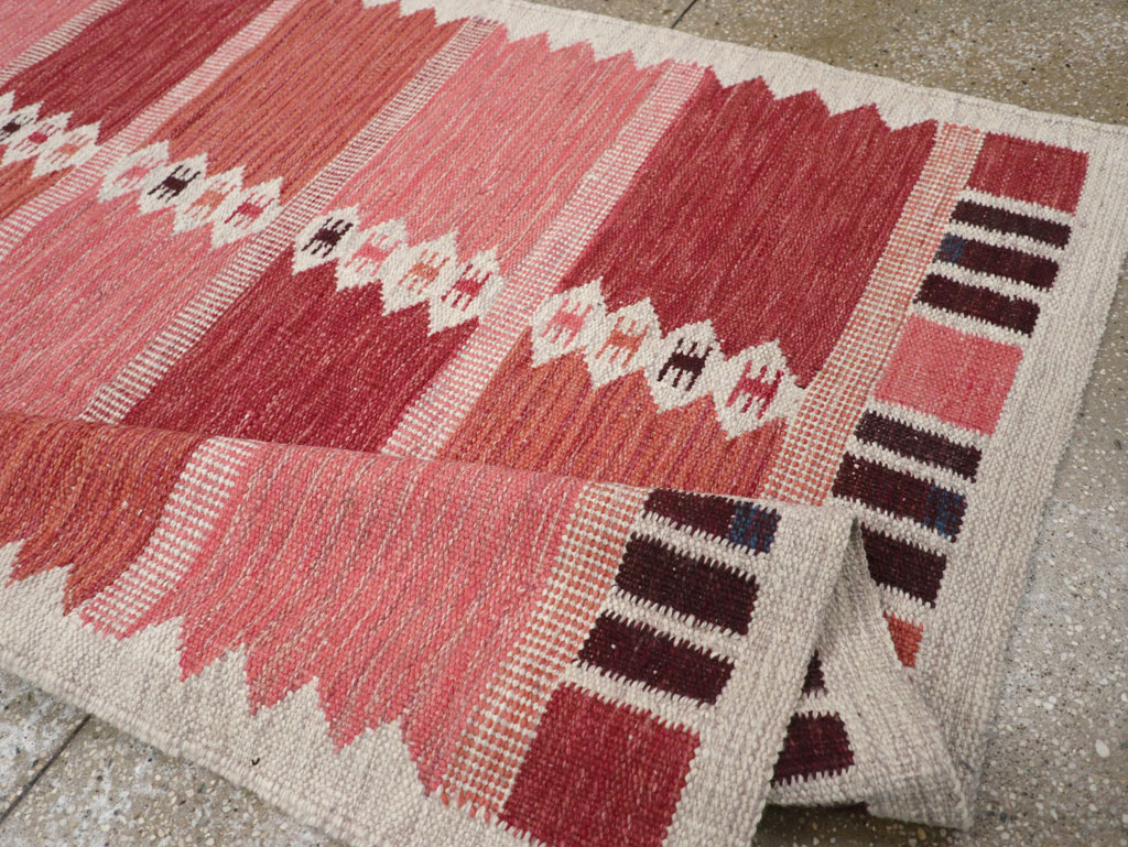 Swedish Inspired Modern Turkish Flatweave Rug, No.32202 - Gss
