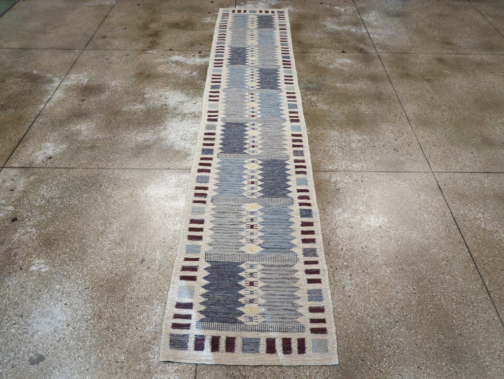 Swedish Inspired Contemporary Turkish Flatweave Runner, No.32203 - Gss