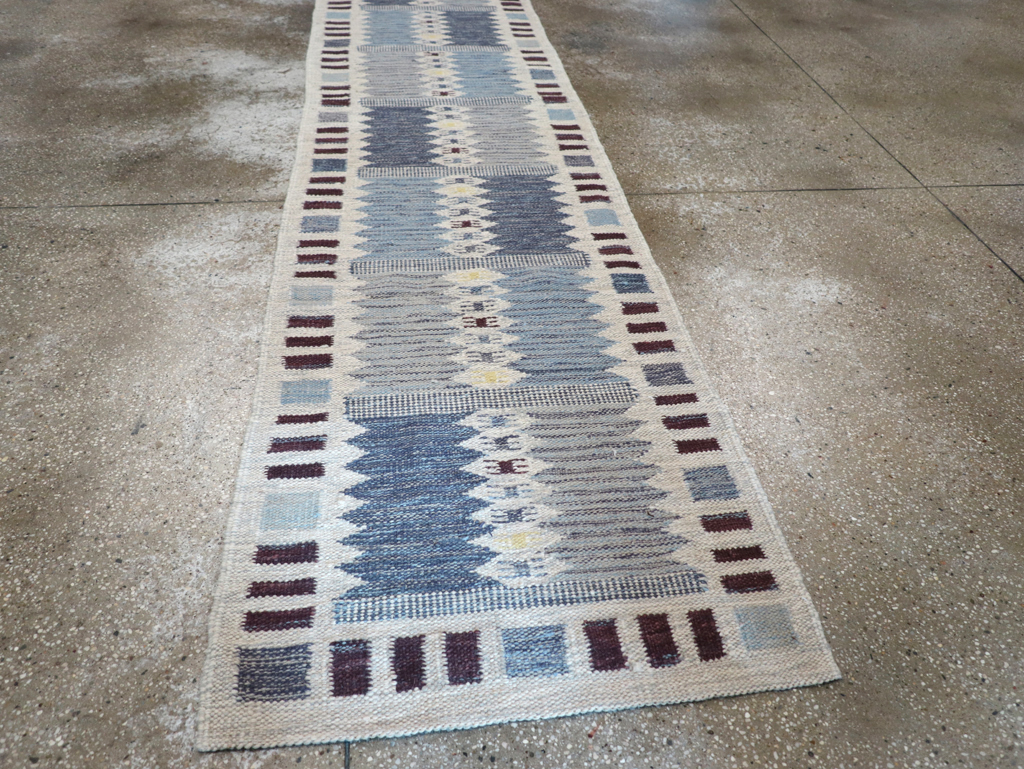 Swedish Inspired Contemporary Turkish Flatweave Runner, No.32203 - Gss