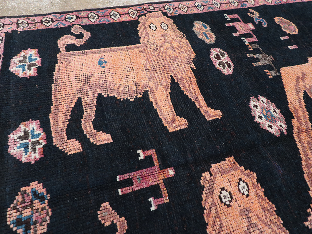 Vintage Turkish Anatolian Pictorial Gallery Rug, No.32214 - Gss