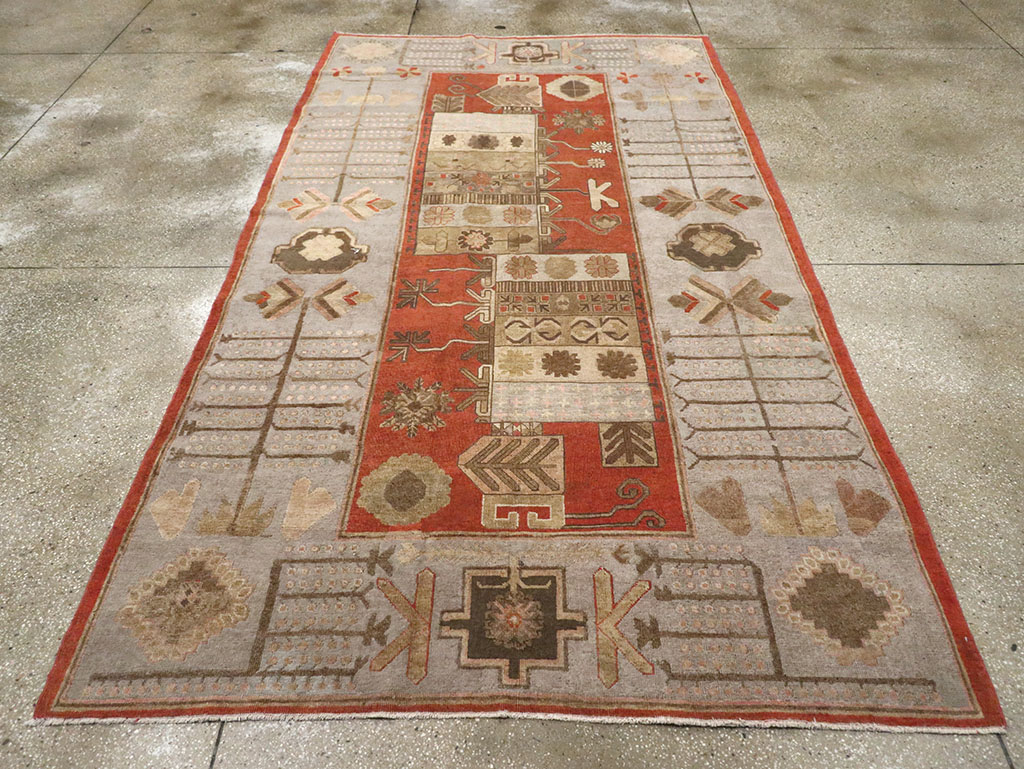 Antique East Turkestan Khotan Gallery Rug, No.32215 - Gss