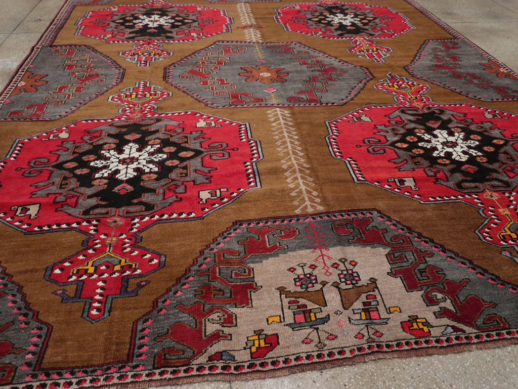 Vintage Turkish Anatolian Room Size Carpet, No.32224 - Gss