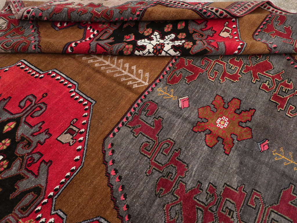 Vintage Turkish Anatolian Room Size Carpet, No.32224 - Gss