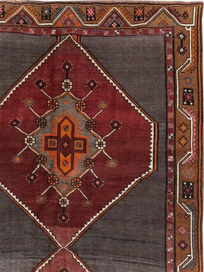 Vintage Turkish Anatolian Tribal Room Size Carpet, No.32225 - Gss