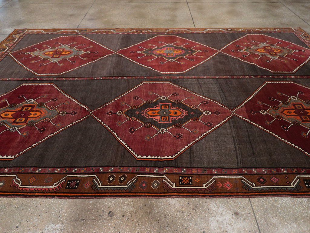 Vintage Turkish Anatolian Tribal Room Size Carpet, No.32225 - Gss
