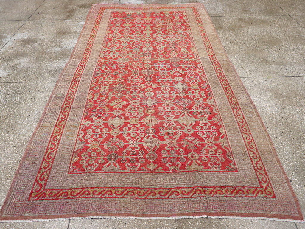 Antique East Turkestan Khotan Gallery Carpet, No.32227 - Gss
