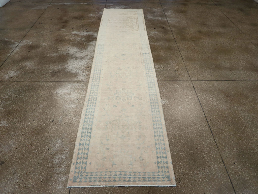 Vintage Persian Heriz Runner, No.32274 - Gss