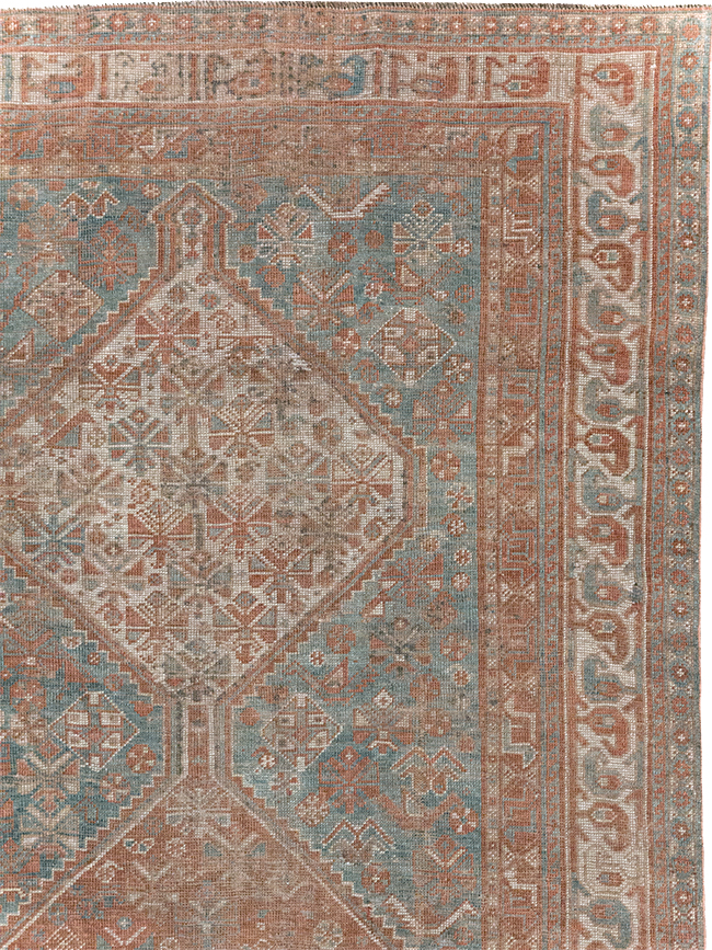 Antique Persian Shiraz Accent Carpet, No.32278 - Gss