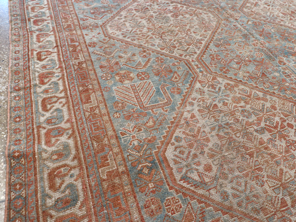 Antique Persian Shiraz Accent Carpet, No.32278 - Gss